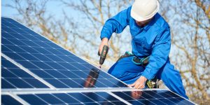 Installation Maintenance Panneaux Solaires Photovoltaïques à Le Moustoir